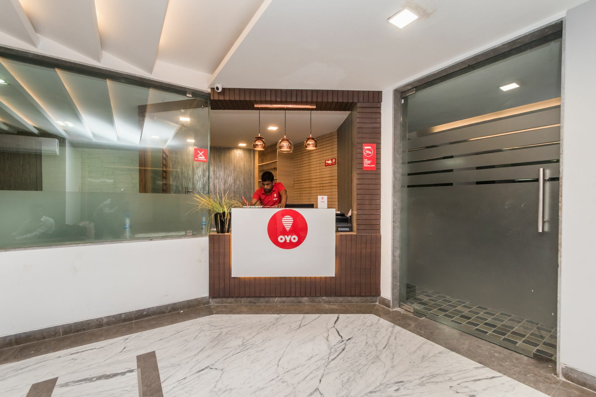 Capital O 10212 Hotel West Willows Xanadu 加尔各答 外观 照片